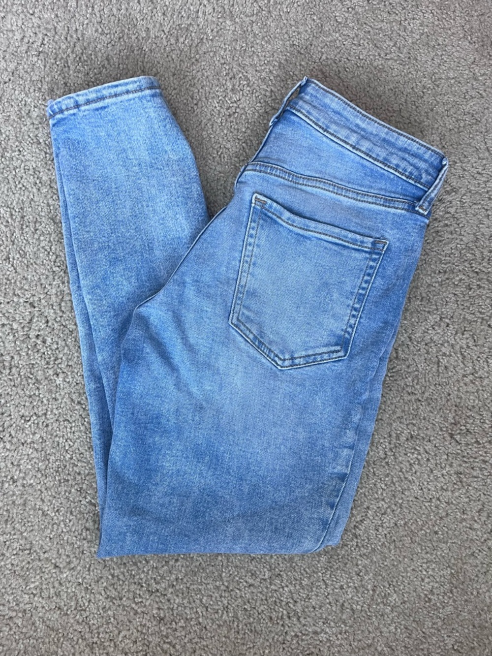 Old Navy Light Blue Straight Leg Women’s Jeans